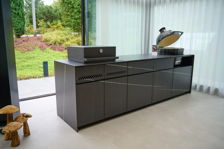 Outdoor-Küche Theiss Avers